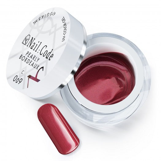 C009 Pearly Bordeaux – UV/LED Color Gel